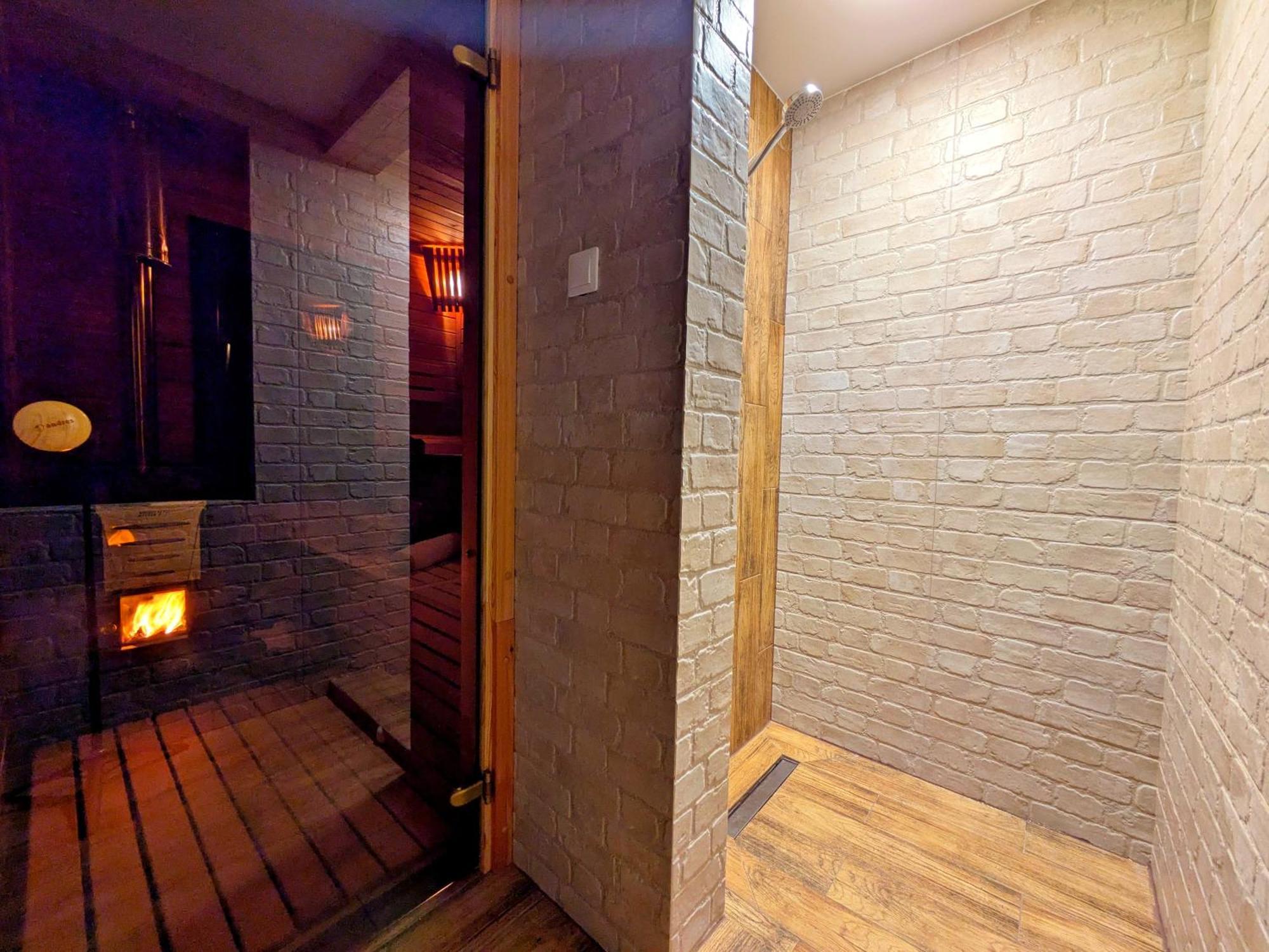 סובאטה Pallos Apartments מראה חיצוני תמונה